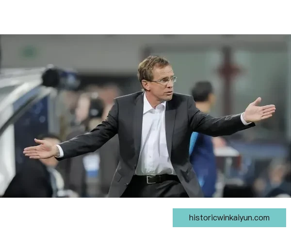 足球新贵球员在赛季初表现值得关注，状态保持稳健。